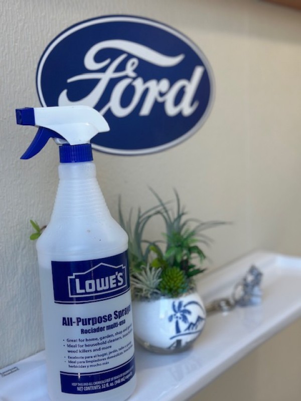 村のトイレとゴッホのひまわり