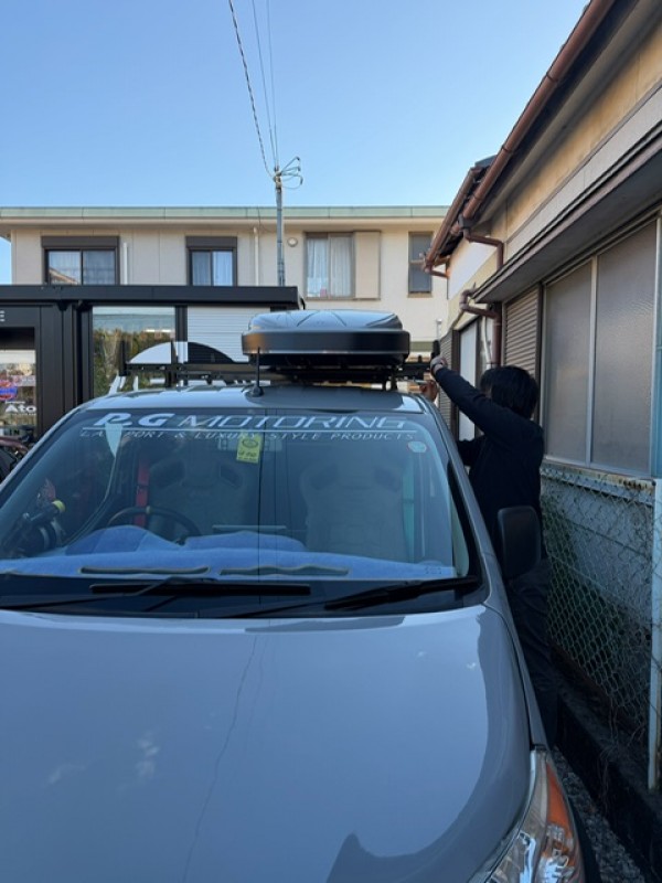 弊社コマーシャルビークルの小改造